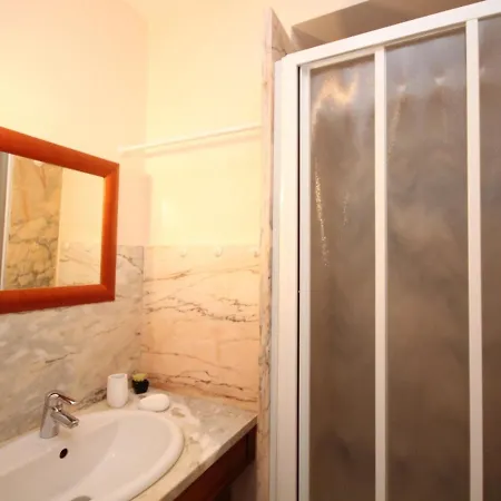 Mont-dore T2 Avec Balcon Et Acces Wifi Pour 4 Personnes Apartment Le Mont-Dore