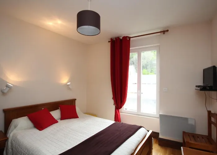 Mont-dore T2 Avec Balcon Et Acces Wifi Pour 4 Personnes - Fr-1-608-86 *